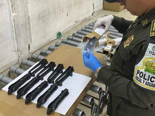 Decomiso de partes para armas de fuego en El Dorado. Cortesía: Polfa.