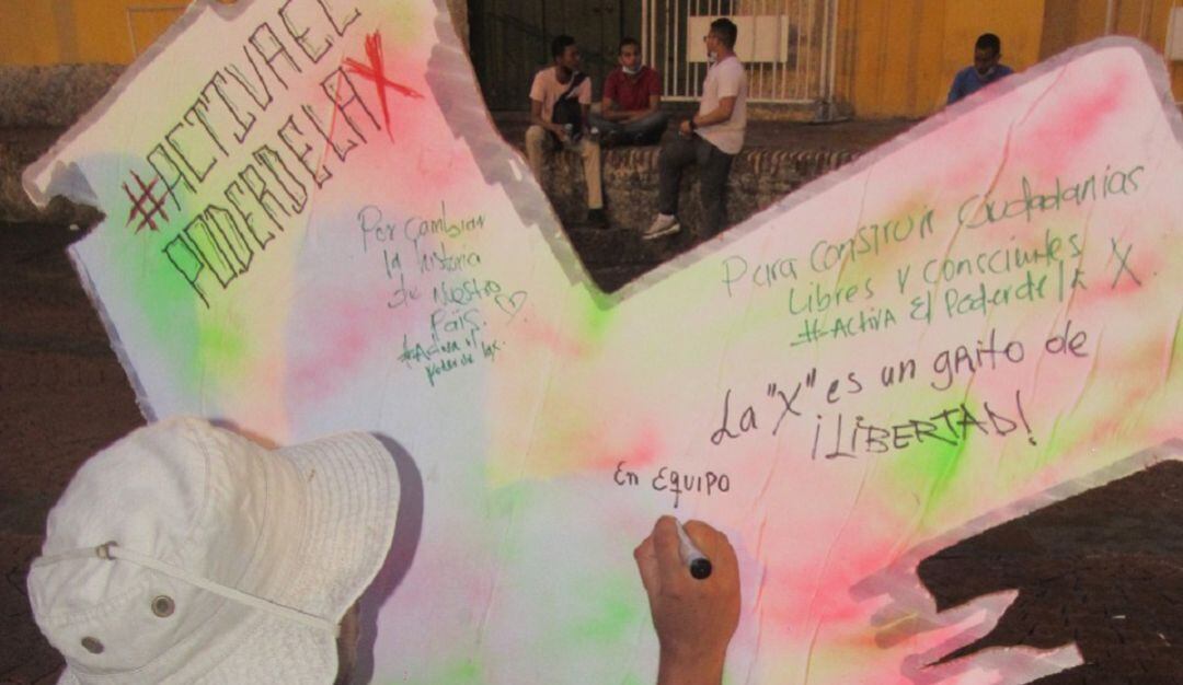 Con acciones simbólicas y tomas culturales la iniciativa busca combatir el abstencionismo e impulsar a las juventudes a votar