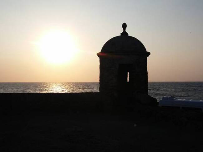 Sobreviva un día en Cartagena con el bolsillo roto