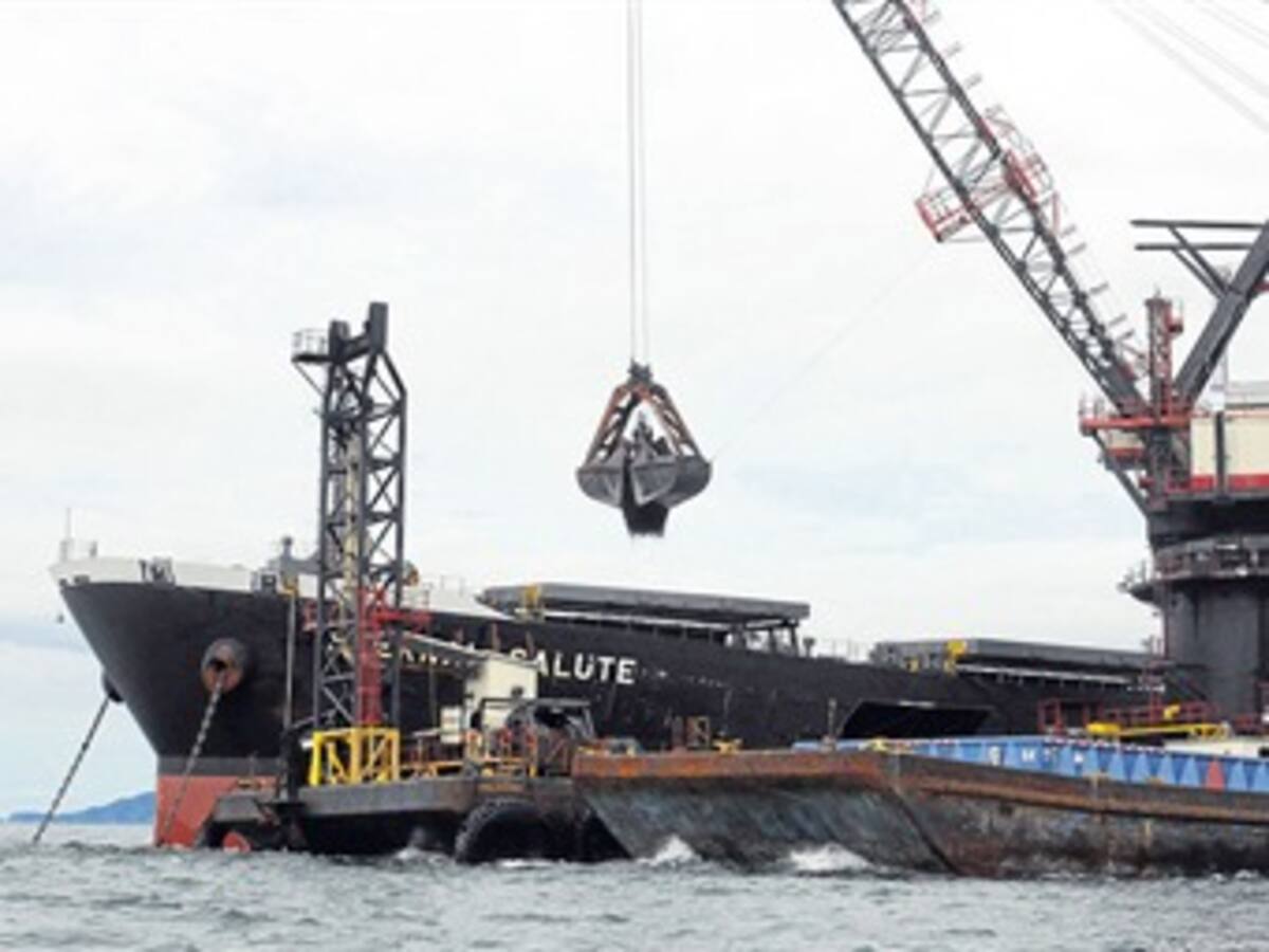 Mintrabajo advirtió a Drummond que no puede suspender contratos laborales