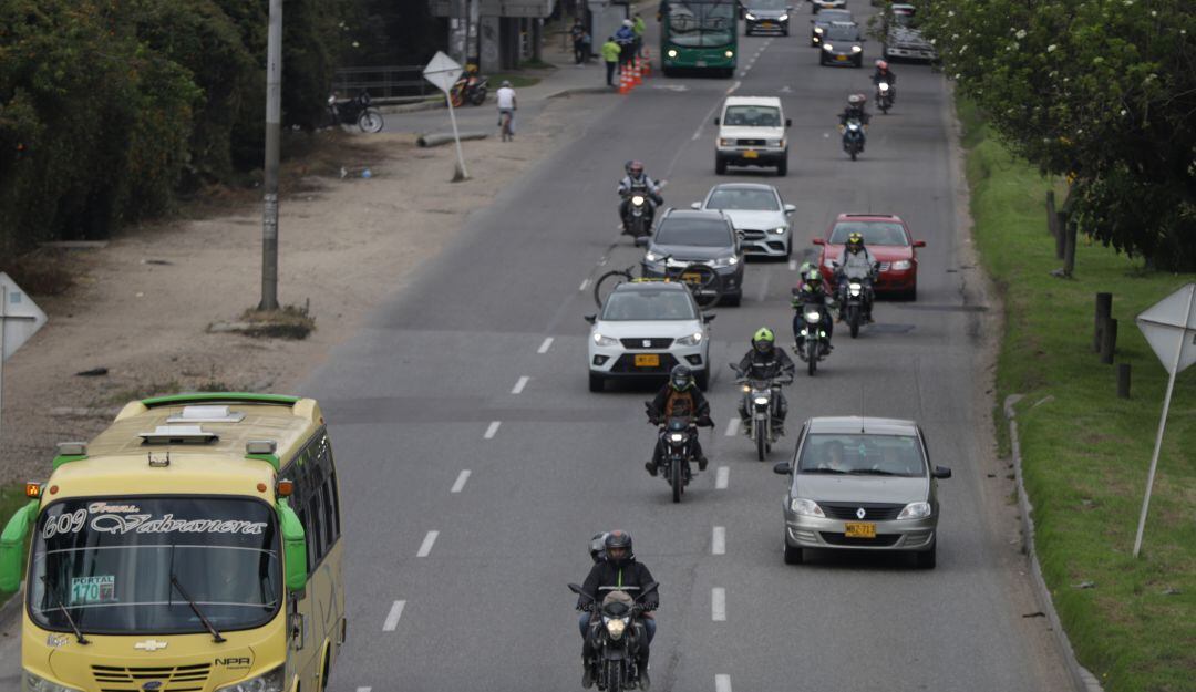 Guillermo Reyes, ministro de Transporte, confirmó que, hasta el momento, 3.040.000 vehículos se han movilizado por las carreteras del país