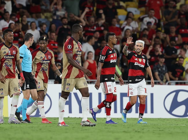 Flamengo vs Independiente Medellín en Copa Libertadores: goles, polémicas y resumen del partido. (Photo by Wagner Meier/Getty Images)