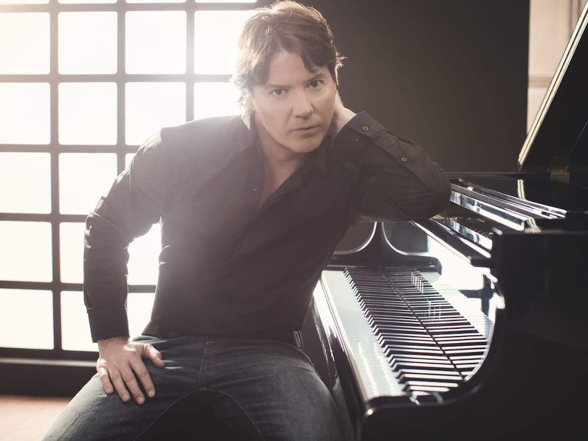 El pianista Arthur Hanlon regresa a Colombia el próximo 5 de marzo
