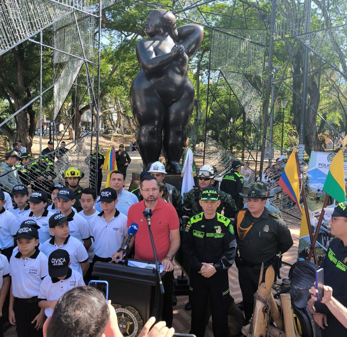 Jaime A. Beltrán presentó el grupo institucional que trabajará en la recuperación de más de 200 parques de Bucaramanga.