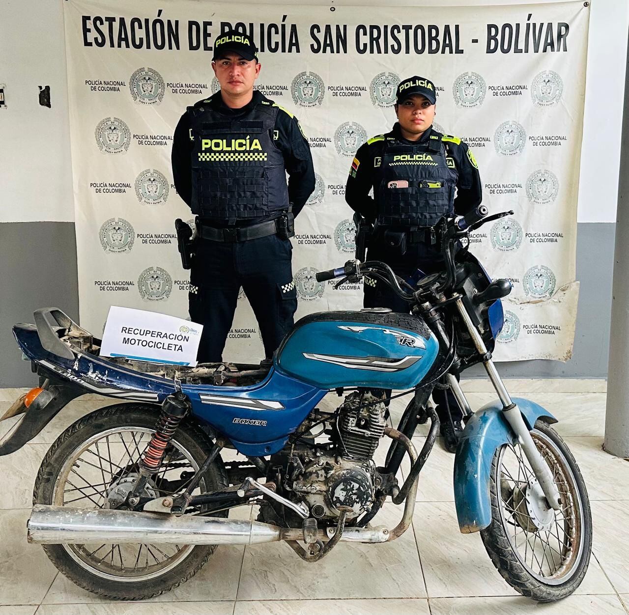 Motocicleta robada hace 10 años apareció abandonada en San Cristóbal, Bolívar