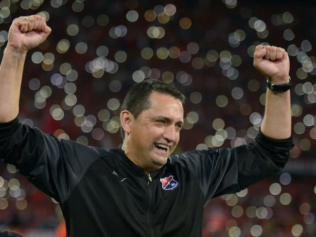 Aldo Bobadilla ya se encuentra volando rumbo a Medellín