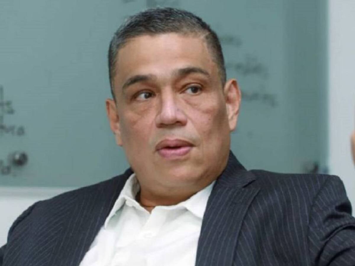 Tras escándalos, renunció Carlos Soler, secretario de Seguridad de Cali