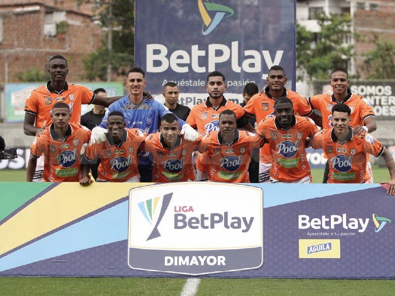 Once titular del Envigado ante el Tolima / Dimayor.