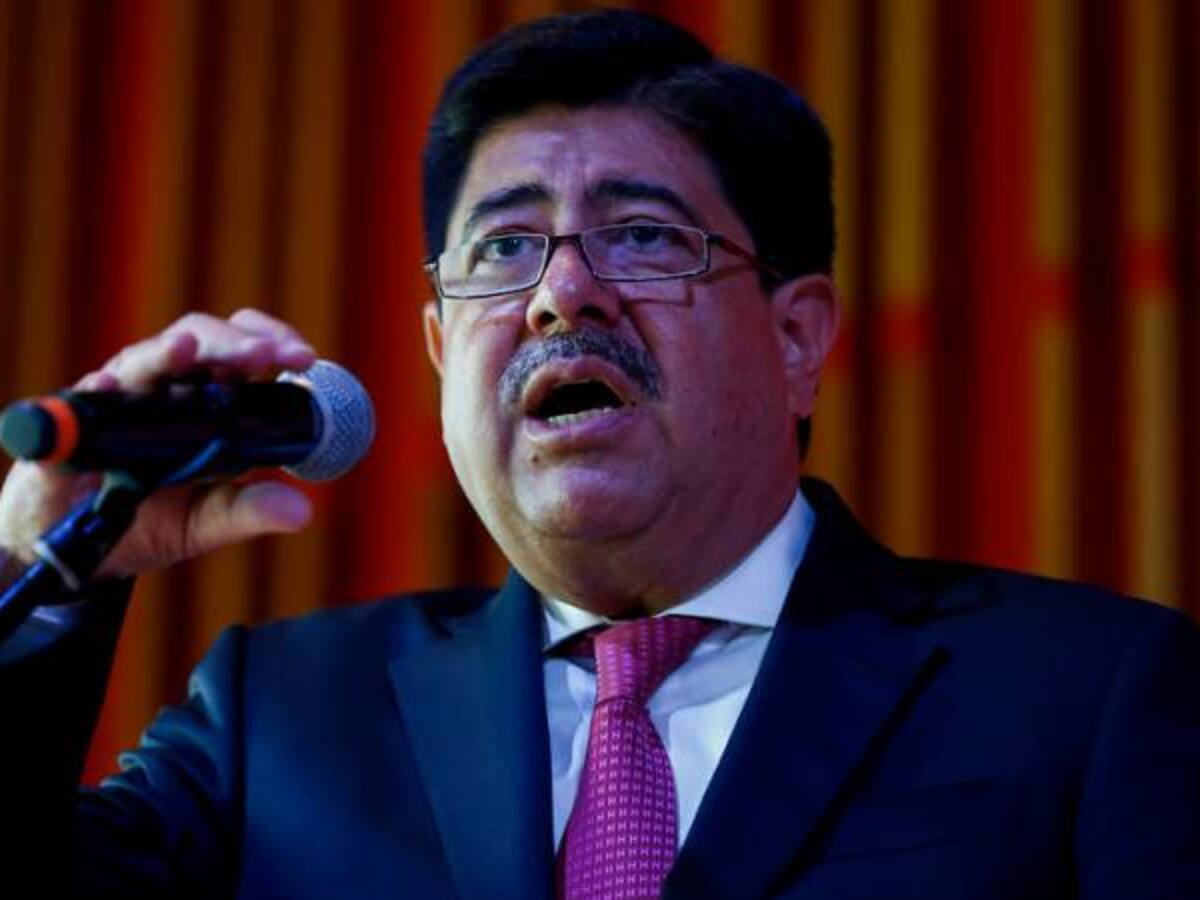 Por enriquecimiento ilícito investigan a Luis Bedoya