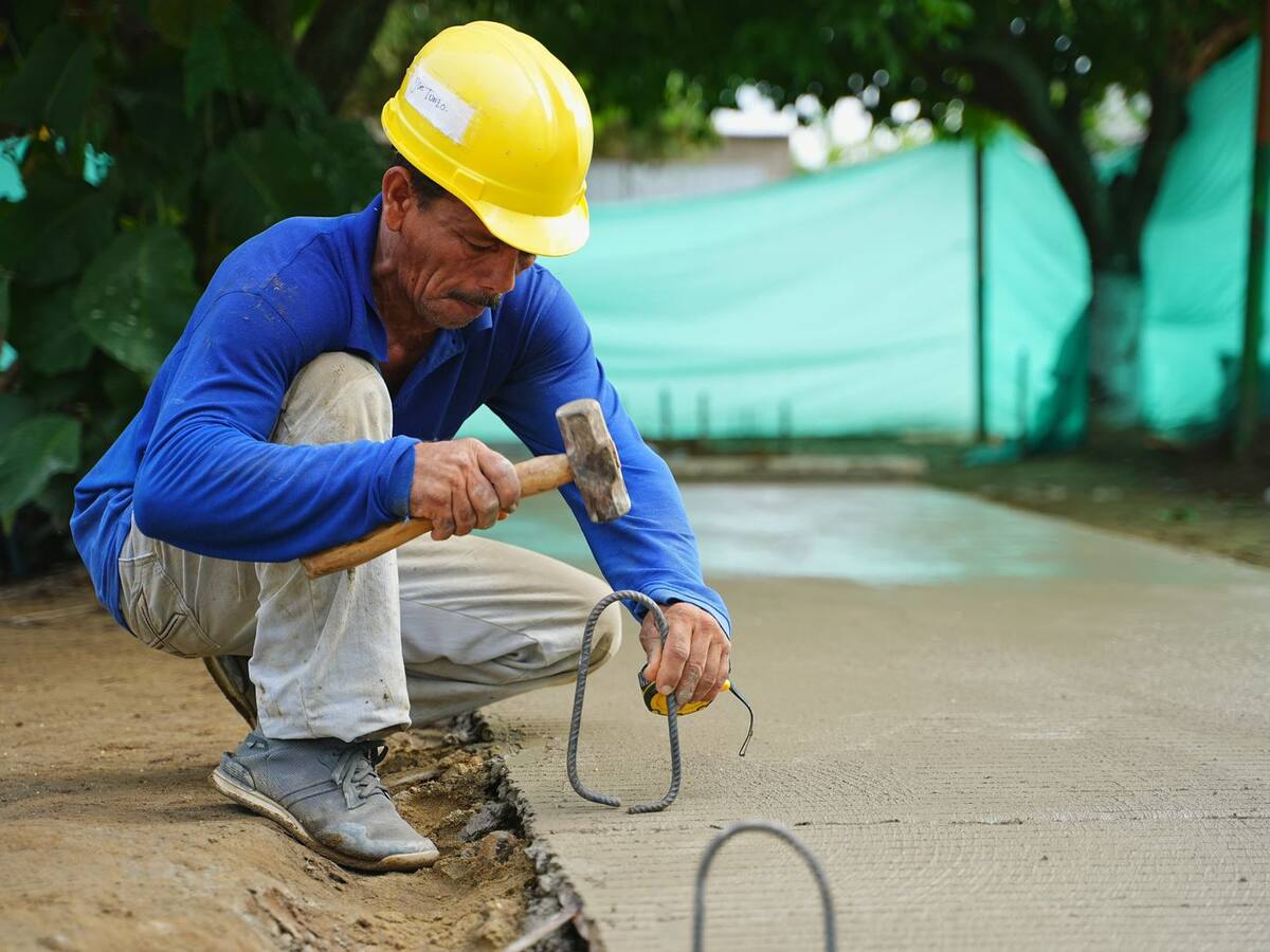 Cemento País contribuye al proyecto de construcción vial en Magangué
