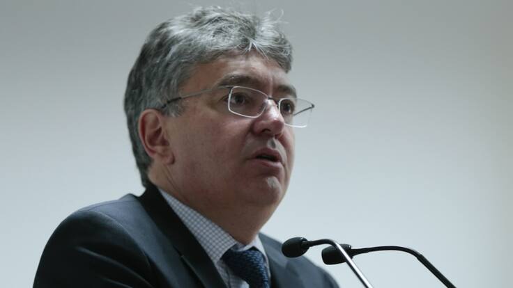 “Está caído el recaudo de impuestos porque está caída la economía”: Mauricio Cárdenas