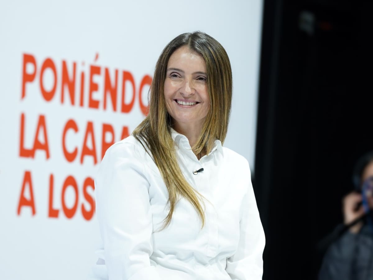 Seguridad, racismo y fuga de talentos, en Poniéndole la Cara a los Jóvenes, con Paloma Valencia