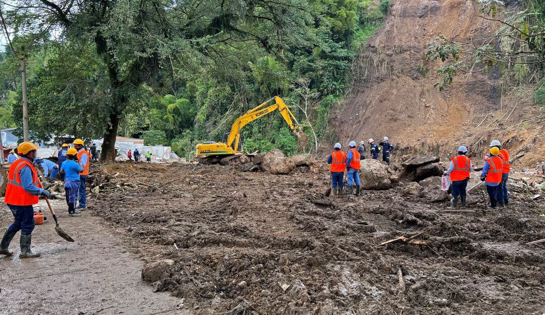 Derrumbe en Pereira: a 16 sube la cifra de fallecidos