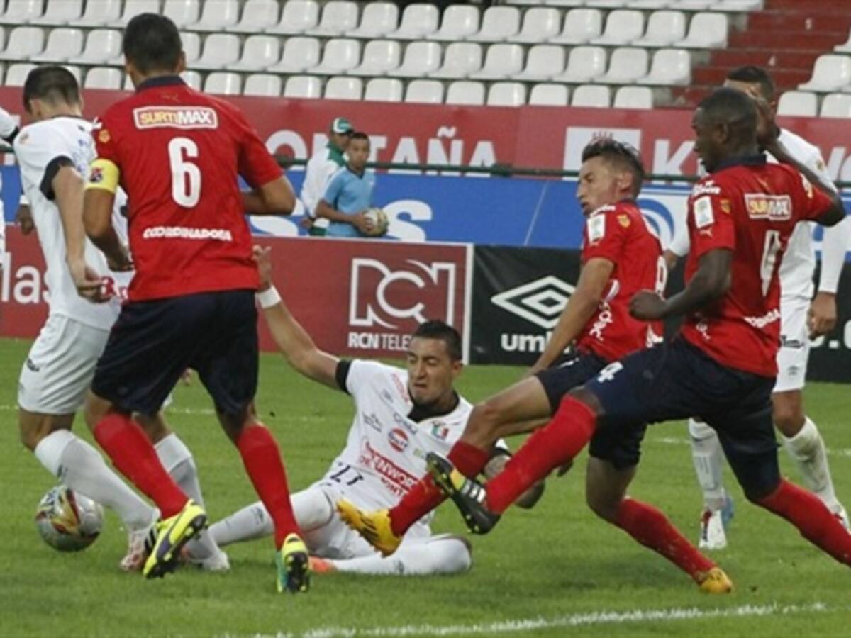 Caicedo y Hechalar dan los primeros tres puntos al Independiente Medellín