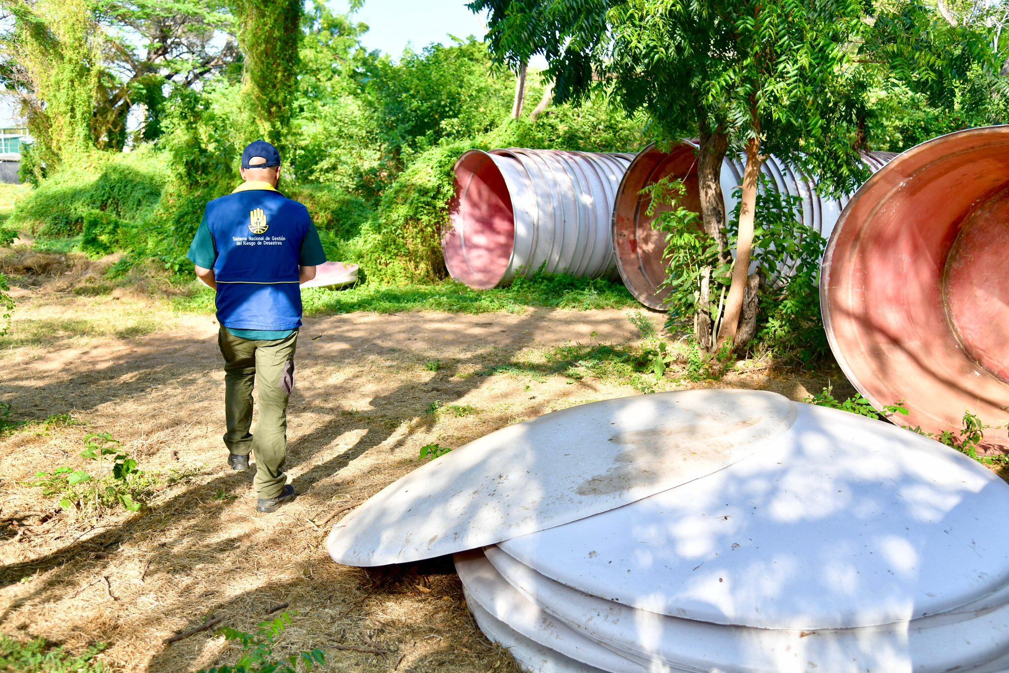 167 tanques abandonados en el Batallón Cartagena