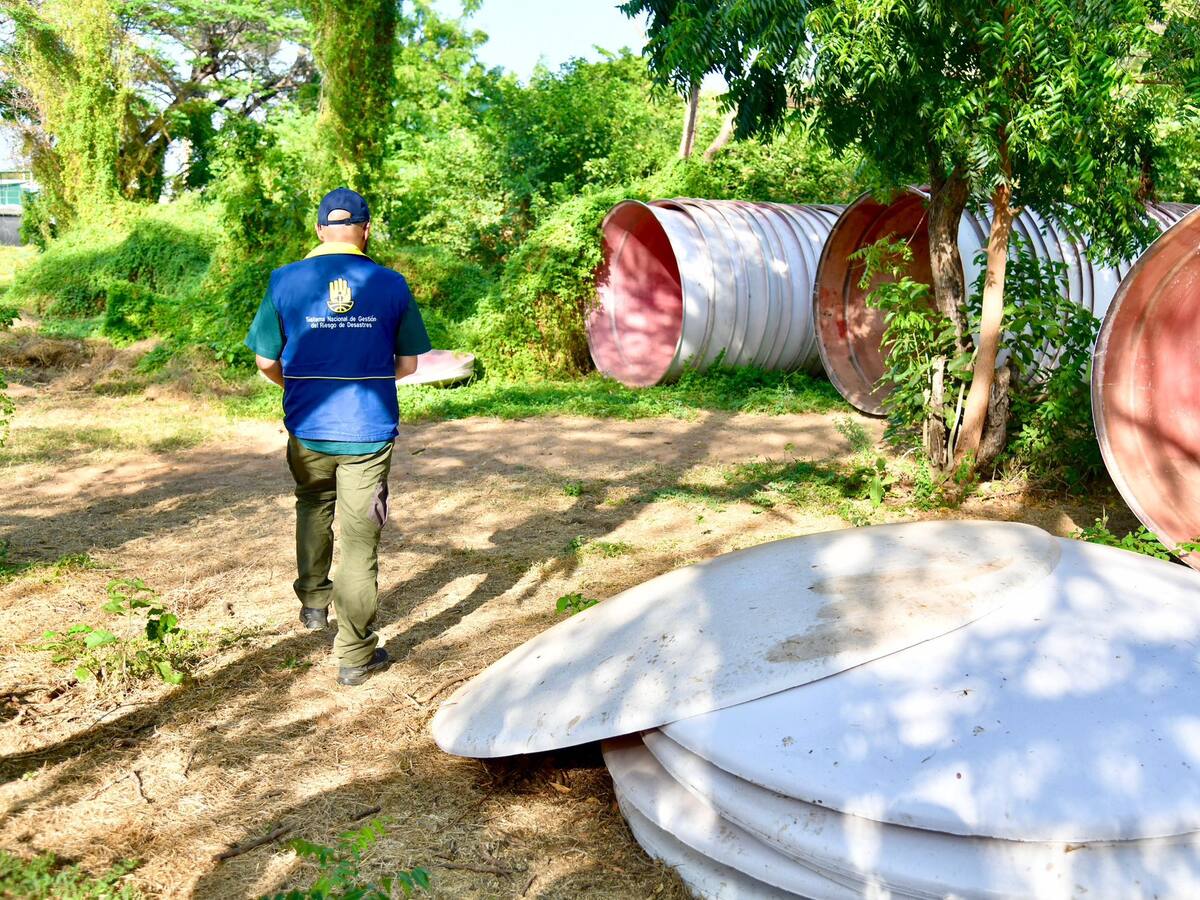 Director de la UNGRD denuncia contratación irregular de tanques por Olmedo López