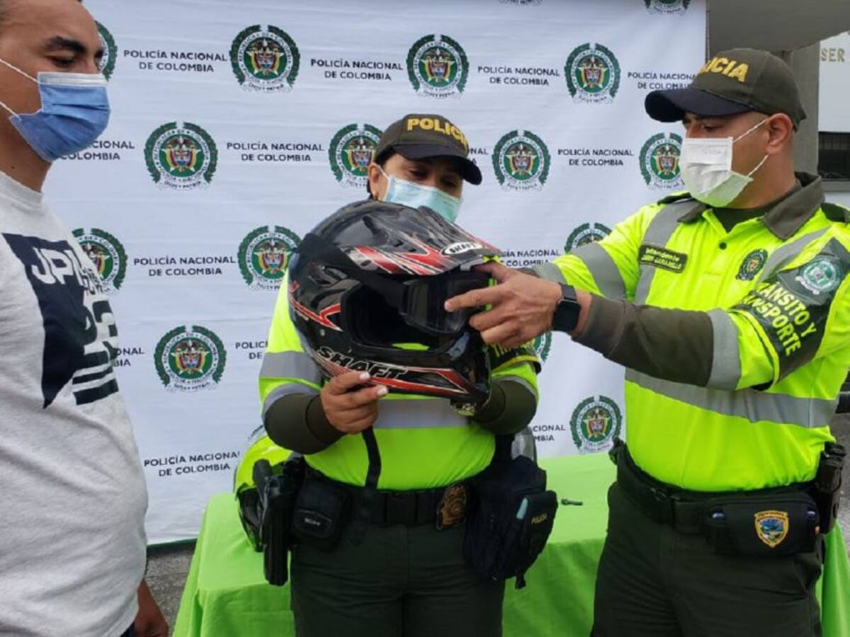 Policía Caldas garantizará el uso adecuado del casco a los motociclistas