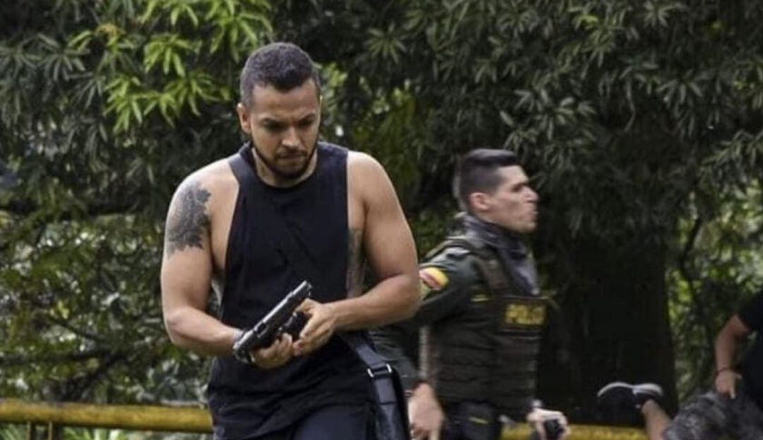 Imputarán cargos a Andrés Escobar, el hombre de la pistola en las protestas de Cali