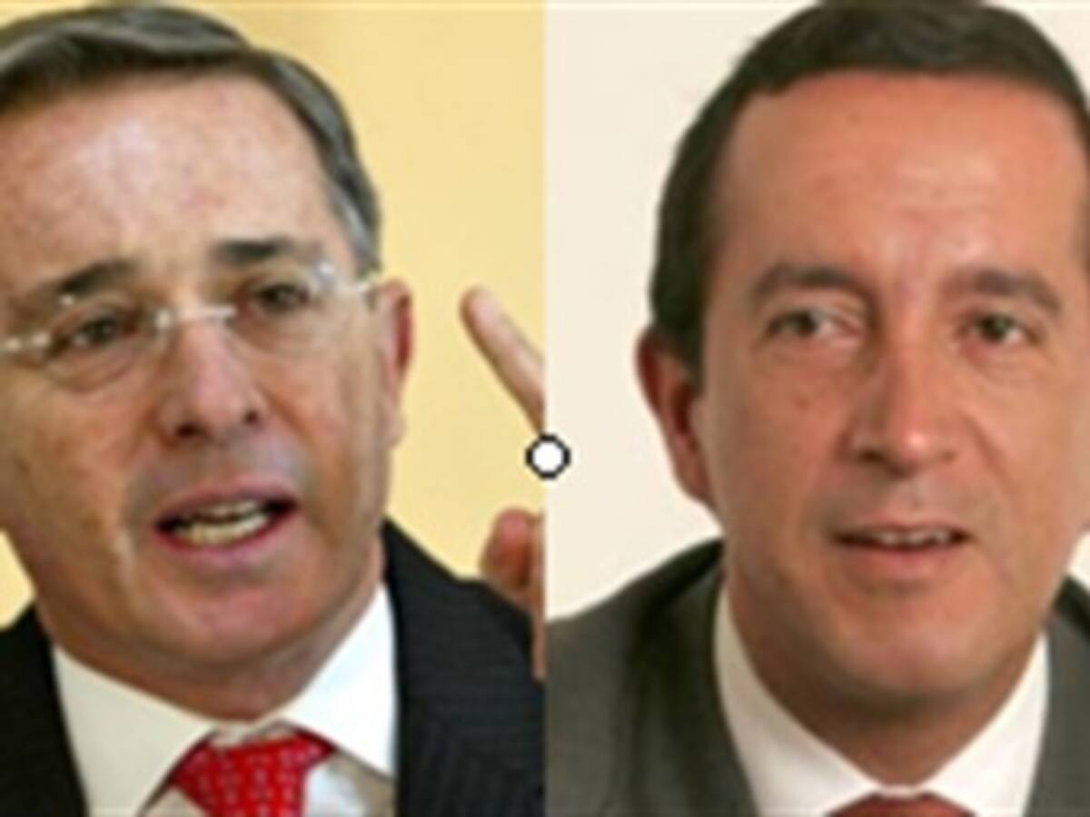 El 13 de octubre se reunirían el presidente Uribe y la Corte Suprema