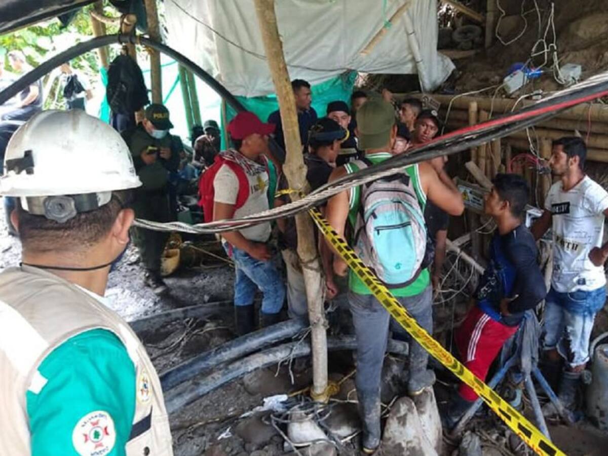 Luz al final del túnel. Descenso del Cauca permitiría rescatar a mineros