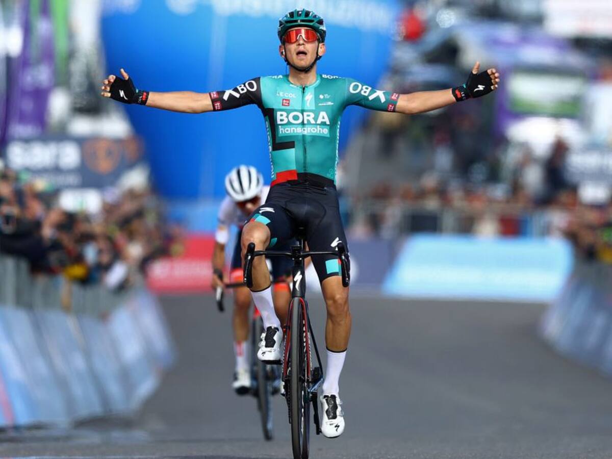 Giro: Lennard Kämna ganó la etapa 4 y Juan López es el nuevo líder