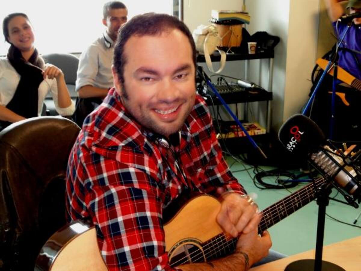 Santiago Cruz. Invitado a La Ventana