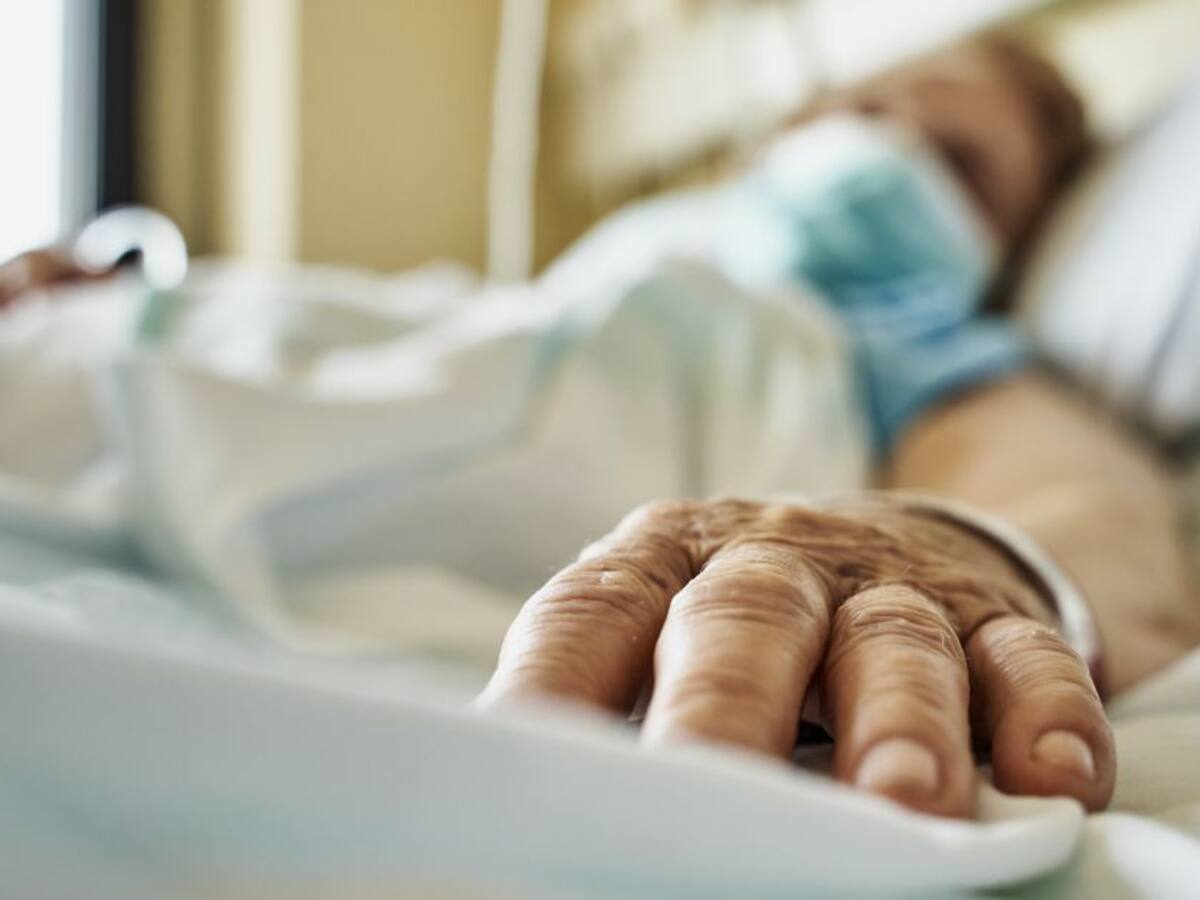 No baja el número de casos con COVID-19 en Antioquia