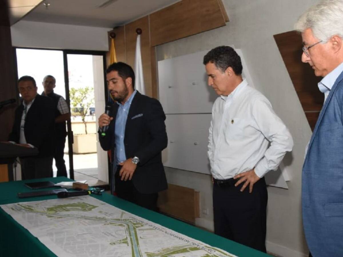 Gobernador solicitó a financiar tramo 2 del ferrocarril de Antioquia