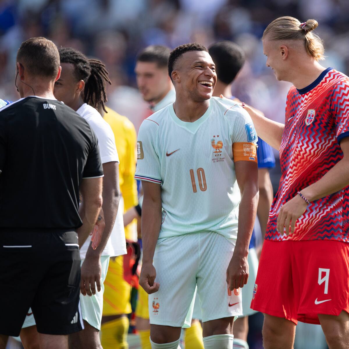 Agéndese con partidazos del Mundial 2026 HOY 30 de junio: así puede verlos EN VIVO y hora Colombia