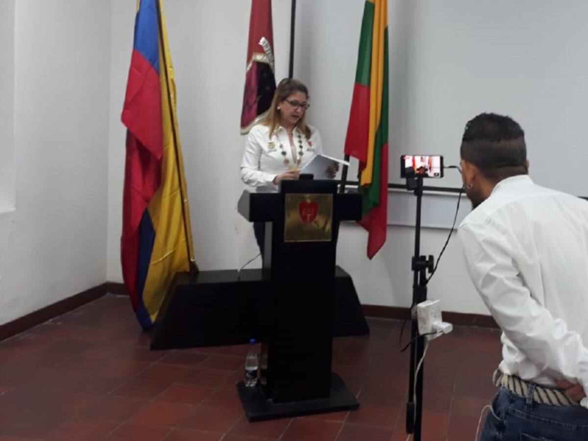 En Cartagena, 68 profesionales de UNIBAC se gradúan de forma virtual