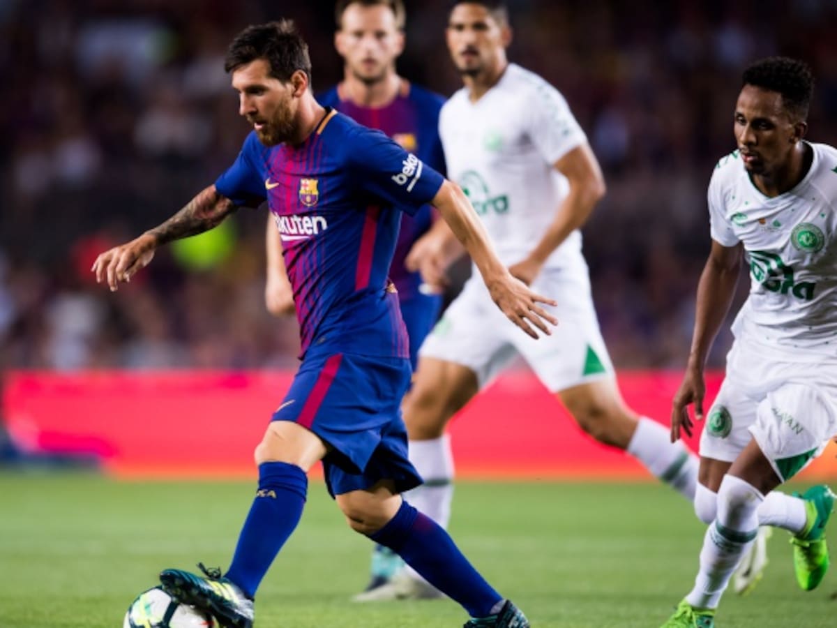 Barcelona golea al Chapecoense en el Joan Gamper