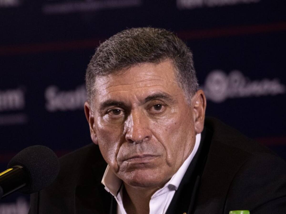 Suárez le ganó a Honduras del Bolillo, pero en Costa Rica piden su renuncia