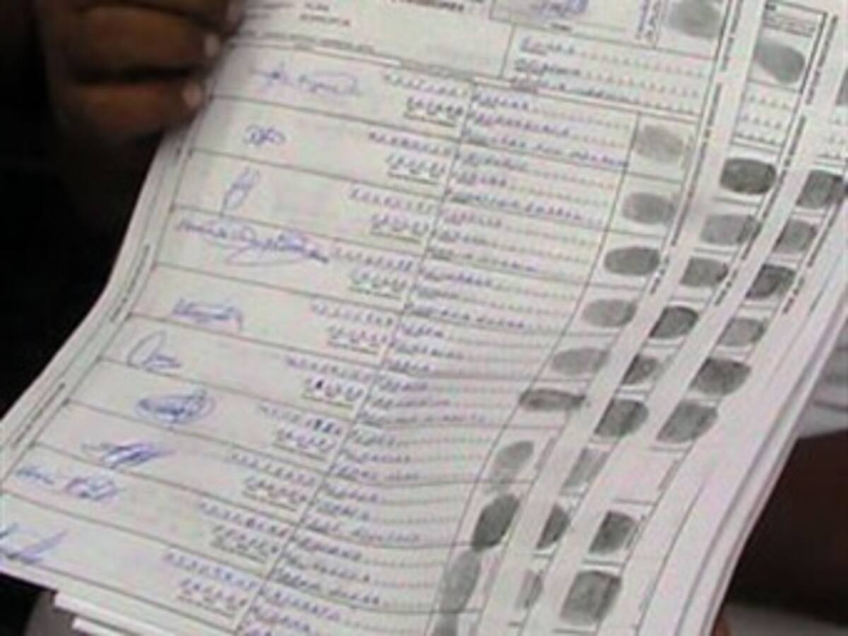 Hay mala disposición de la Registraduría para garantizar revisión de firmas de revocatoria