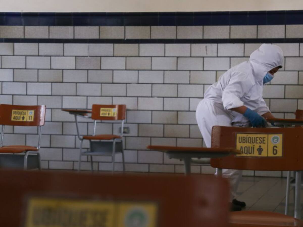 Los maestros queremos volver a clase presencial, pero no hay garantías