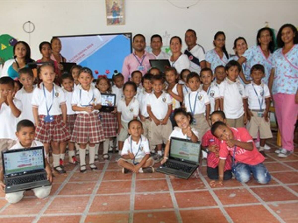 Bolívar Invierte 17 mil millones de pesos en nuevas tecnologías educativas