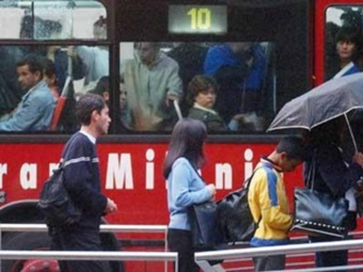 Para subsidiar pasajes de Transmilenio se tendría que crear un nuevo impuesto
