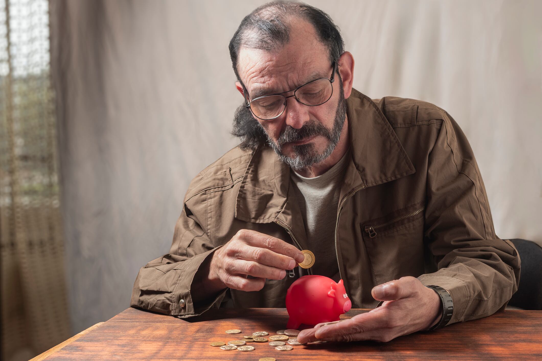 ¿Aumentó el costo para pensionarse en 2026? Fondos advierten riesgo por nuevo salario mínimo. Getty Images