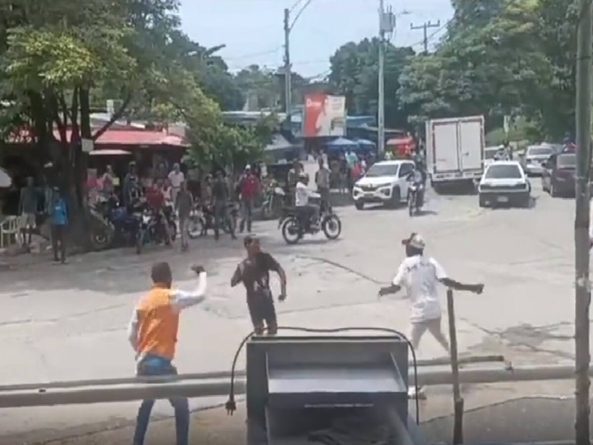 Dos hombres protagonizaron “mano a mano” en el barrio San Isidro