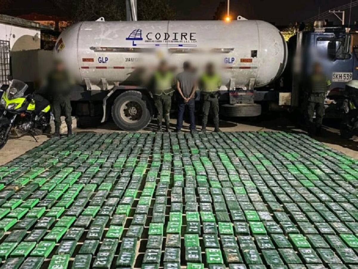 Incautan 761 kilos de cocaína en carreteras de Bolívar