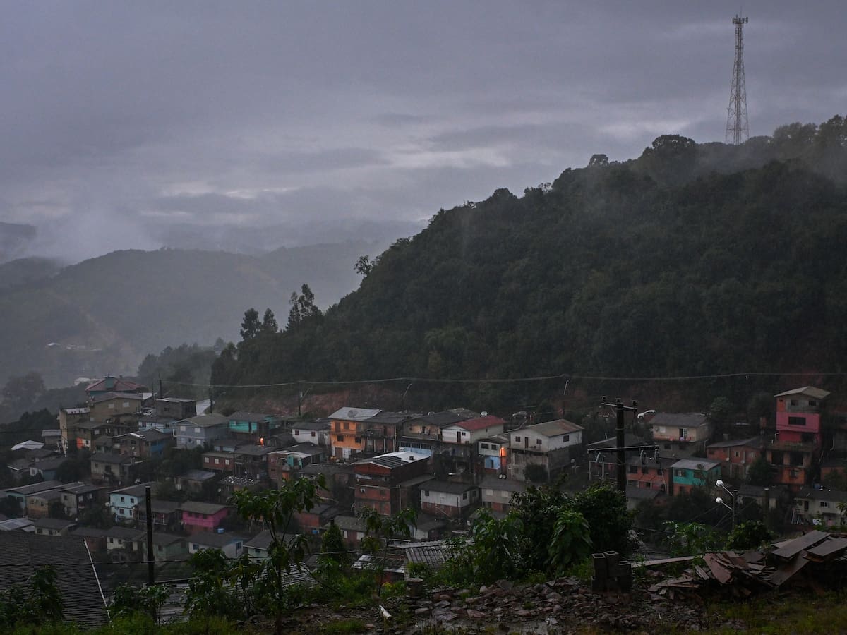 Niveles de los ríos vuelven a elevarse en el sur de Brasil arrasado por inundaciones