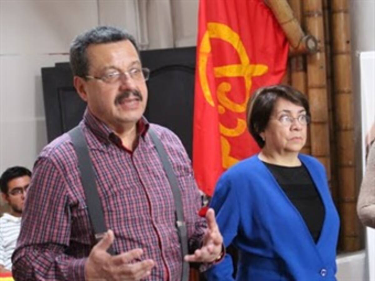 Atacan caravana de candidata de la UP Aída Avella y Carlos Lozano en Arauca