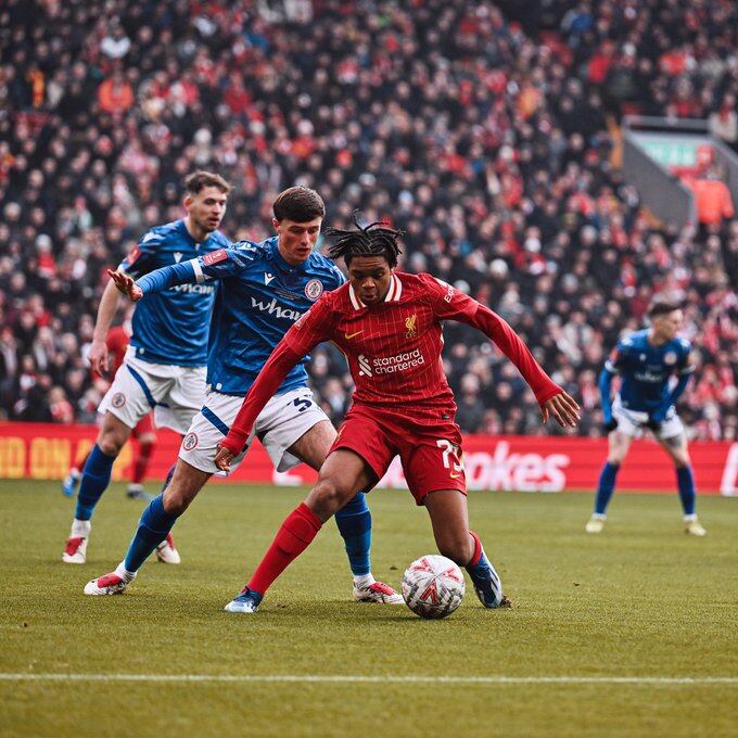 Liverpool en la FA cup / @LFC