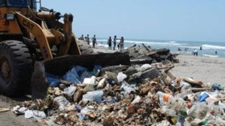 Seis toneladas de basuras se encontraron en las playas de Santa Marta y Ciénaga