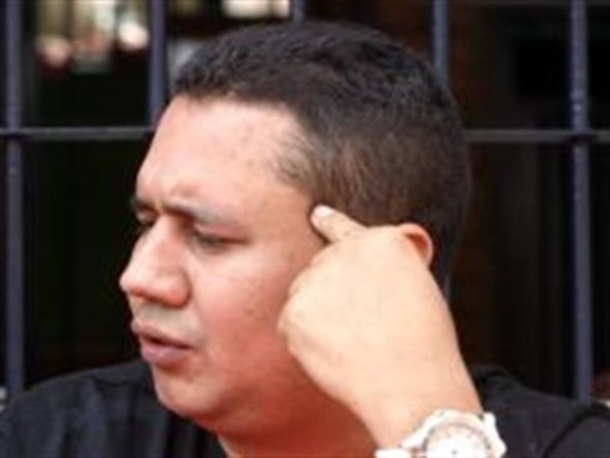 'El Iguano' afirma que el ex alcalde de Cúcuta no cumplió los acuerdos a las autodefensas
