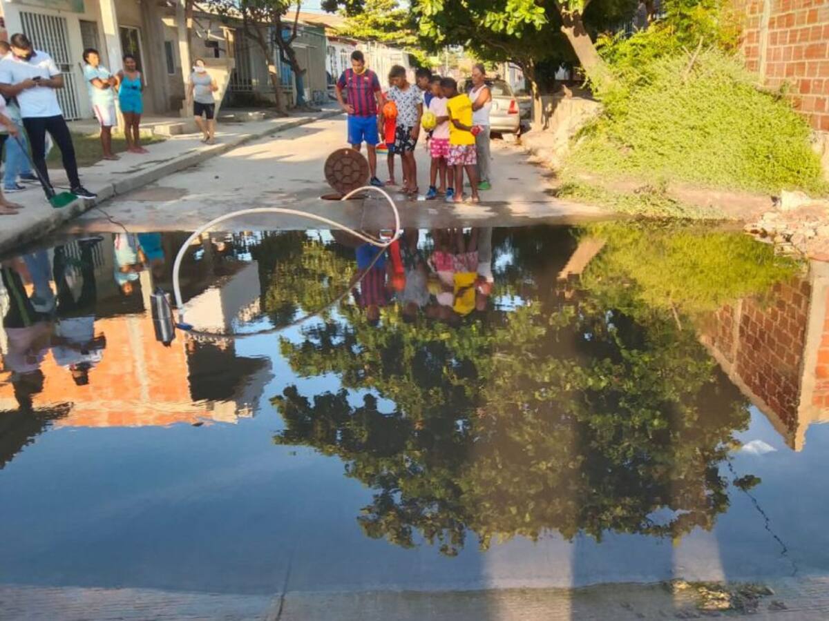 Habitantes de La Playa denuncian problemas por aguas estancadas