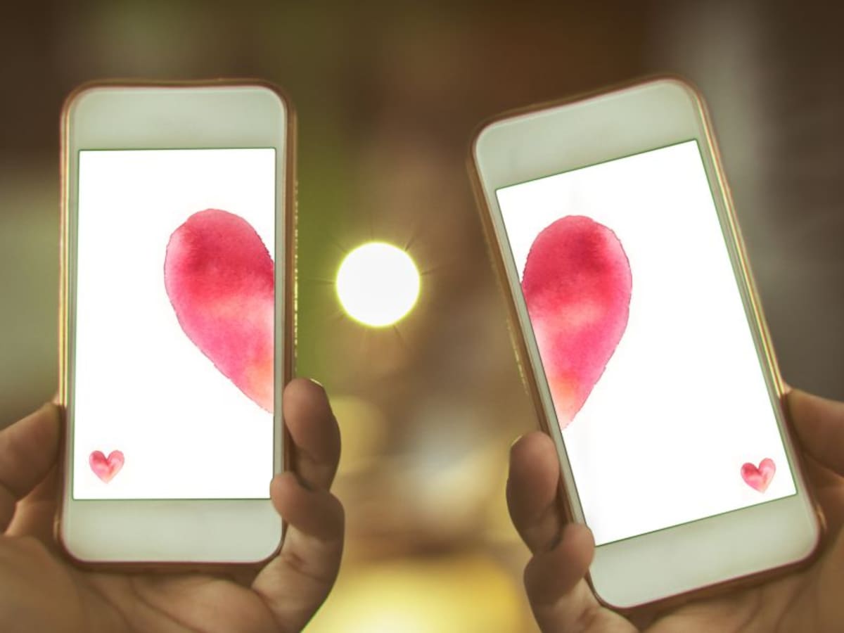 Noteit, la app con la que puede enviar 'notitas' de amor a su pareja