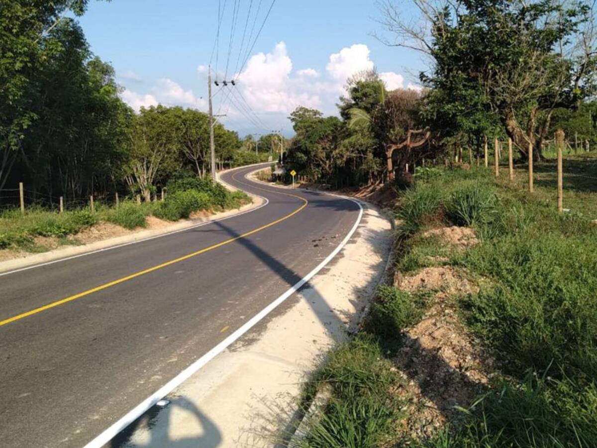 Entregan vía que Bajo Cauca esperaba desde hace 40 años