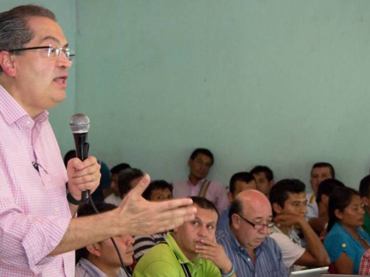 “España mostró su compromiso para trabajar por la paz de Colombia”