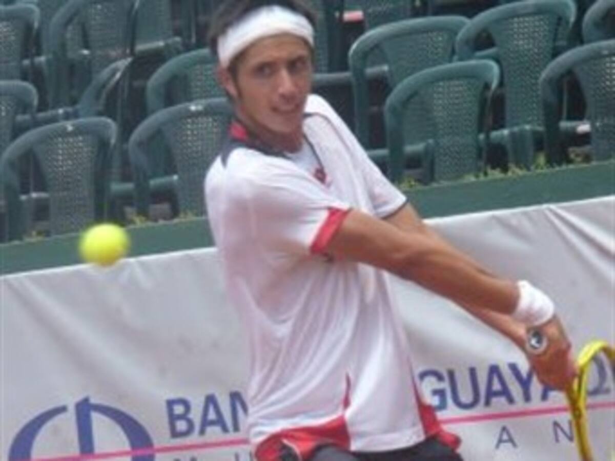 El chileno Capdeville y el francés Rufin avanzan a octavos de final del Challenger de Medellín