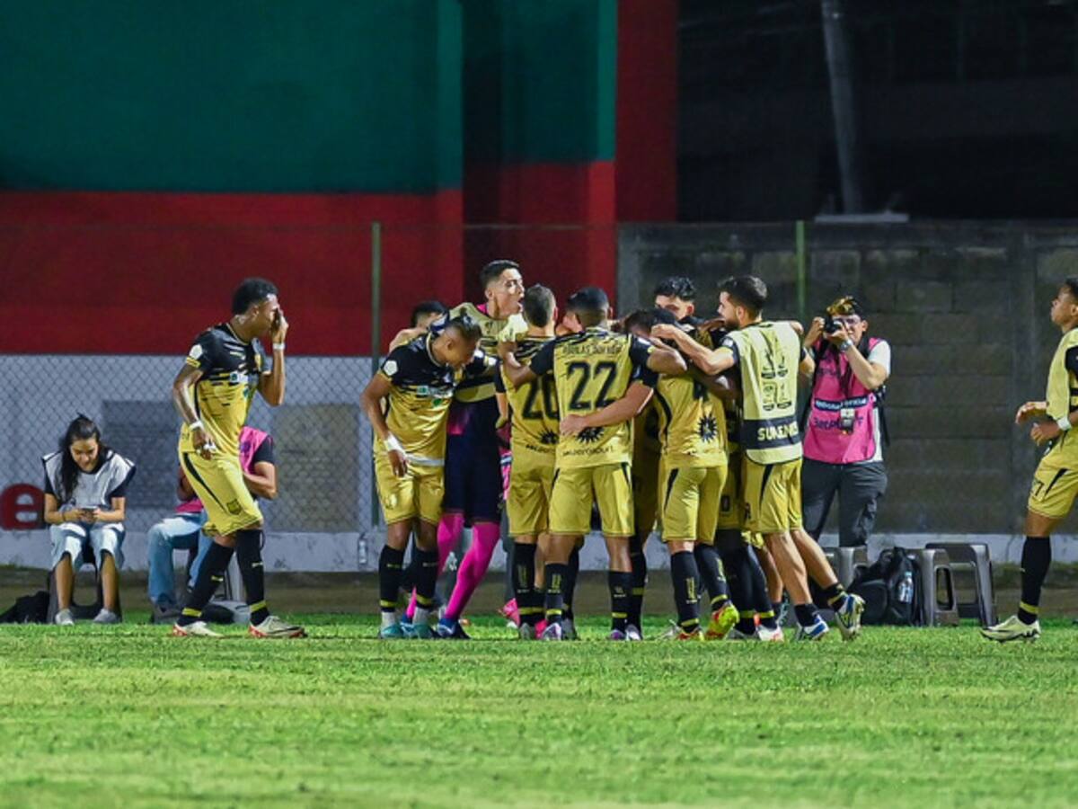 Águilas vence a Jaguares y escala hasta el grupo de los ocho